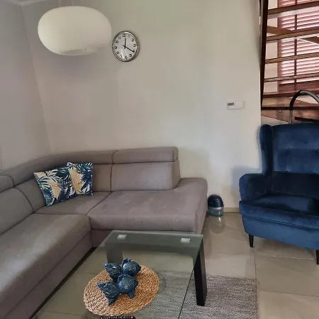 Dwie Mewy Поберово